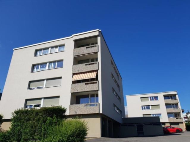 Aussenparkplatz in Pfäffikon SZ – praktisch gelegen