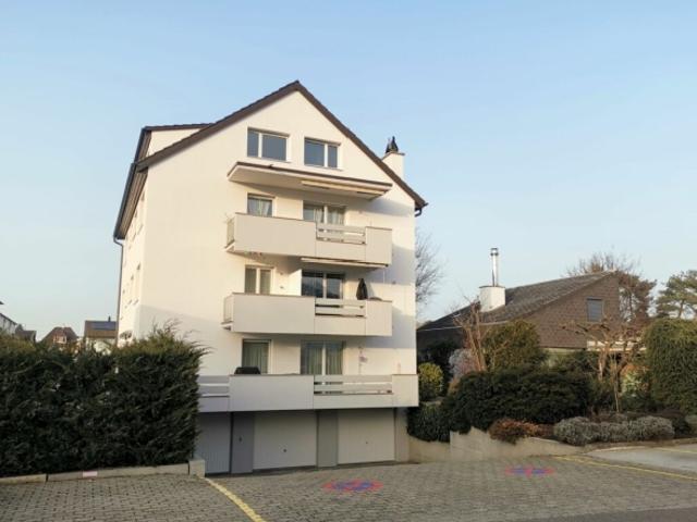 Aussenparkplatz in Pratteln
