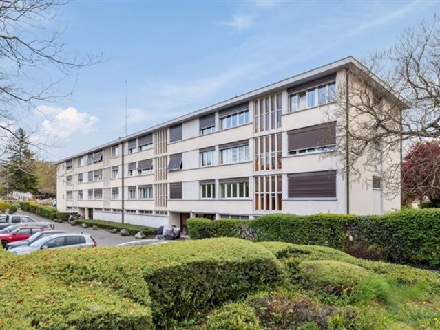 Außenparkplätze zu vermieten