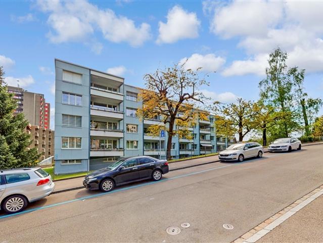Aussenstellplatz in Zürich Leimbach zu vermieten