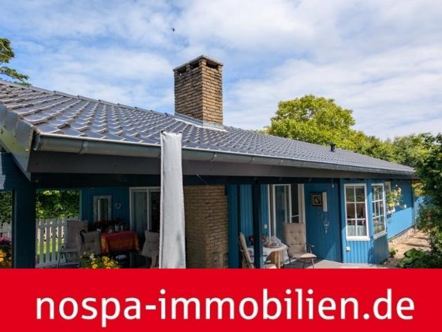 Außergewöhnlich gepflegtes und modernisiertes Holzhaus in begehrter Lage von Ulsnis nahe der Schlei