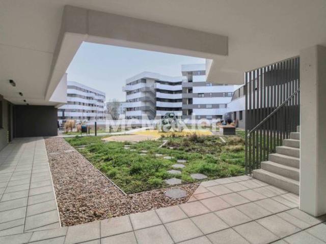 Außergewöhnlich und extravagant 4 Zimmer mit Terrasse Smartes Wohnen mit Freiblick