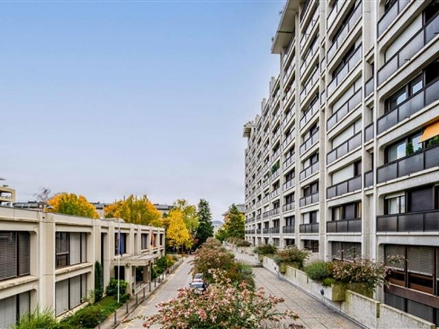 Außergewöhnliche Wohnung im Genfer Viertel Petit Saconnex – Embassy District