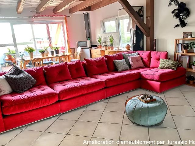 Außergewöhnliche Wohnung von 176 m² mit Pool und privatem Whirlpool ein einzigartiger Charakter