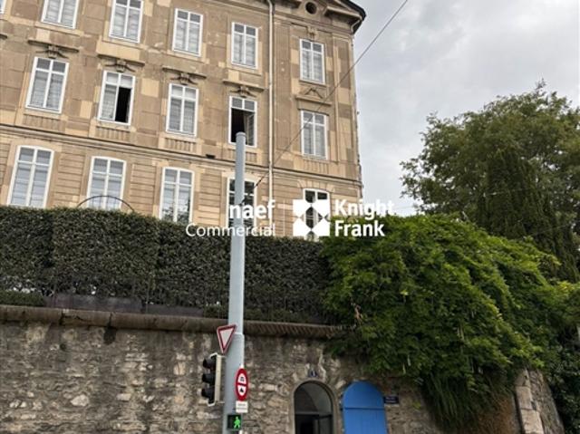 Außergewöhnliche Spielhalle/Galerie Place des Casemates 5