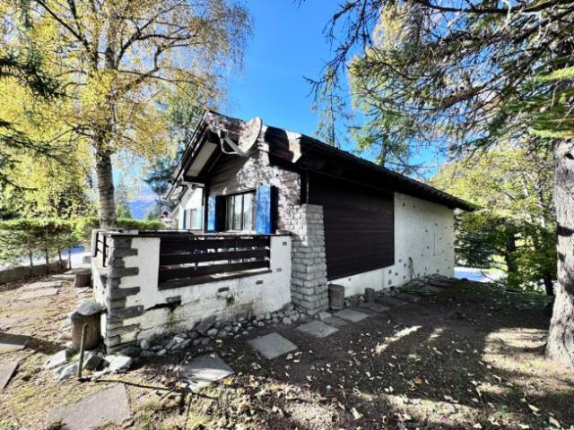 Außergewöhnliches Chalet mit unabhängiger Wohnung, nur einen Steinwurf vom Golfplatz Ballesteros entfernt. / Nr. 1007 675