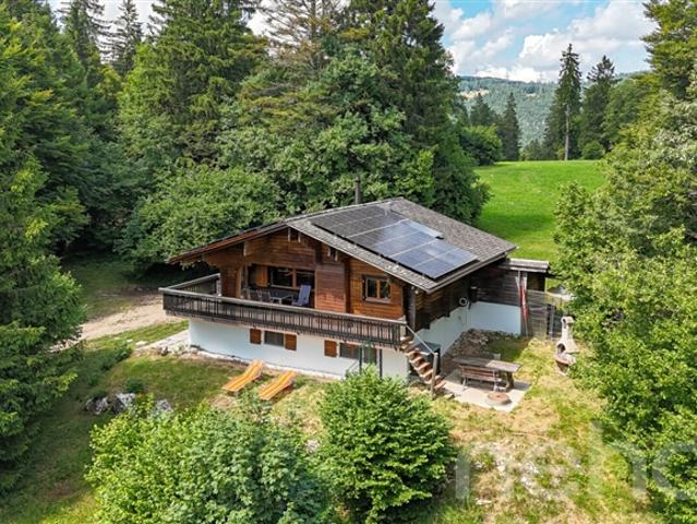 Außergewöhnliches Chalet mit Panoramablick und Südausrichtung