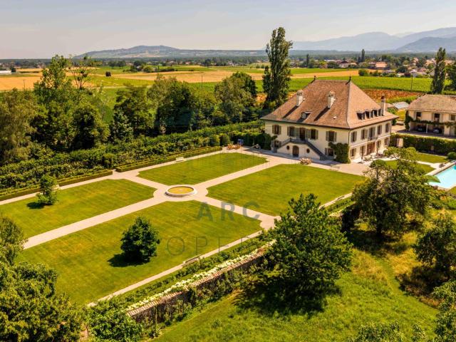 AUSSERGEWÖHNLICHES ANWESEN – CHÂTEAU DE MERLINGE