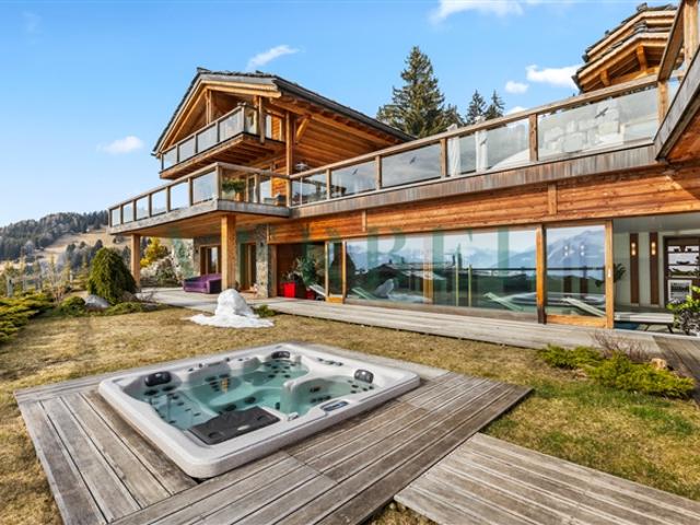 Außergewöhnliches Gebiet – Panoramablick & Ski in / Ski out