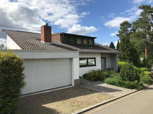 Außergewöhnliches Haus auf dem Bübinger Berg