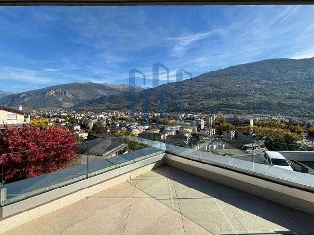 Außergewöhnliches Penthouse mit 7,5 Zimmern in Gravelone