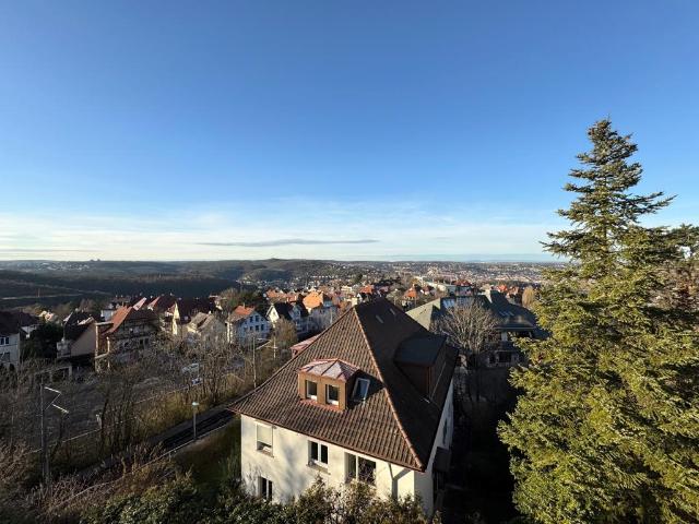Aussicht genießen! Sofort beziehbare 3 Zimmer Wohnung mit Panoramablick über Stuttgart!