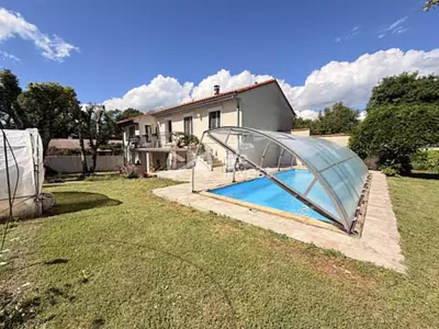 Aussillon 81200 Achat / Vente maison 7 pièces t7 piscine terrasse