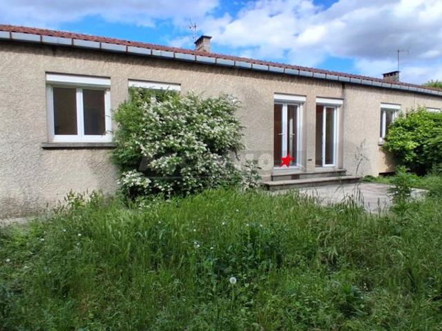 AUSSILLON MAISON SUR SOUS SOL