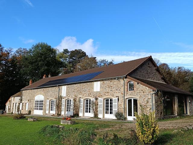 AUTUN 325.000 euros