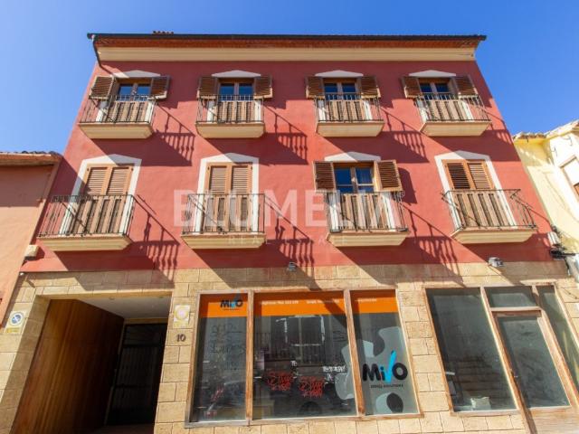 Auténtica casa de pueblo en venta en el corazón de Dénia 300m² Dénia
