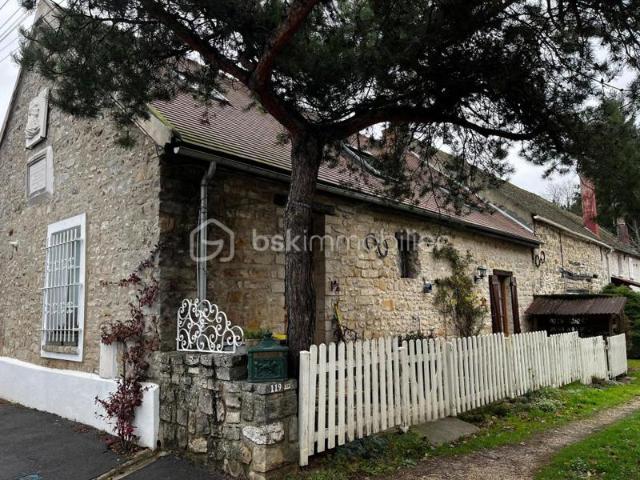 Authenticité et caractère: Maison de ville à découvrir
