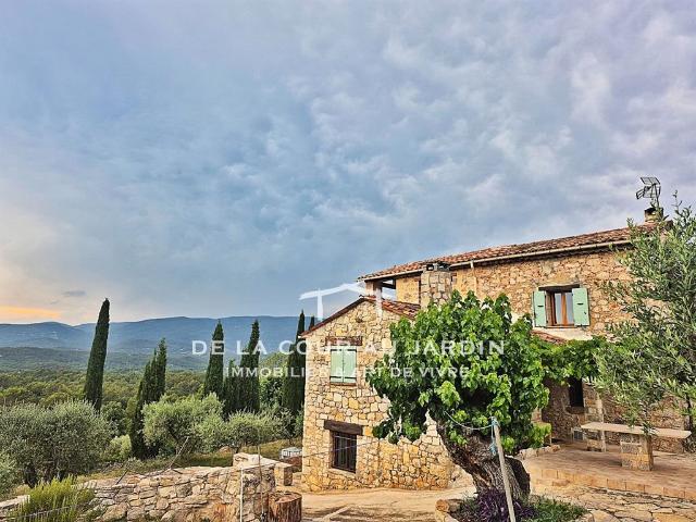 Authentique bastide en Pierre à Fayence, Vue panoramique et. 113m² Fayence