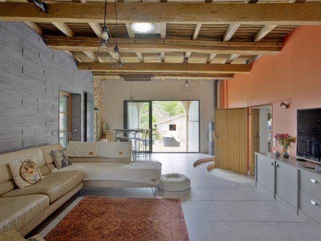Authentique Maison de Caractère Rénovée