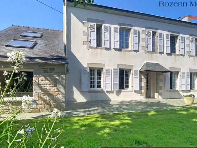 Authentique Maison de Maître avec parc clos et dépendances