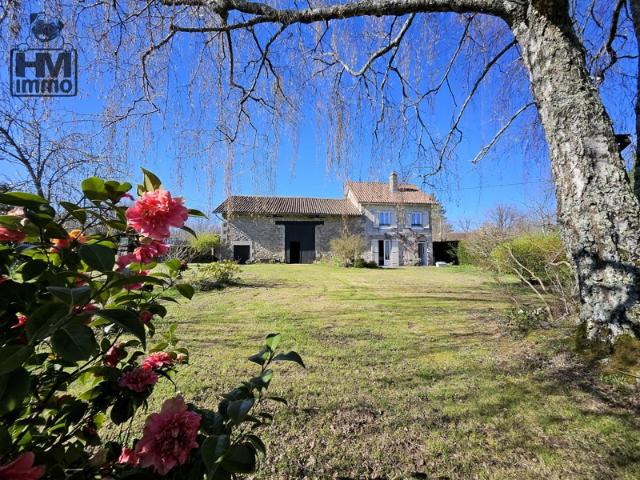 Authentique Maison en Pierre + Grange