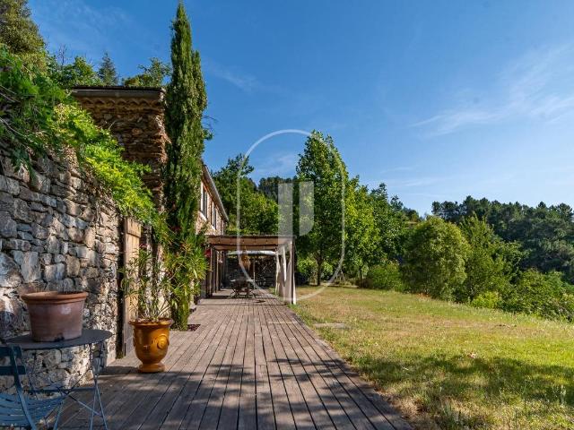 Authentique mas à vendre au cœur des Cévennes gardoises 135m² Génolhac