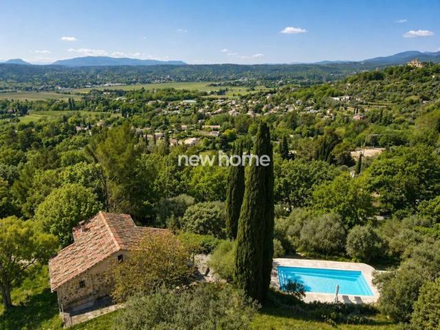 Authentique mas du XIX? siècle avec vue panoramique
