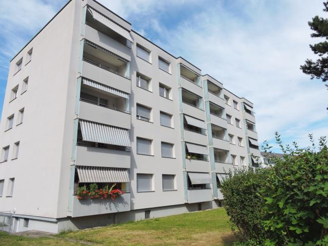 Autoabstellplätze in Stein