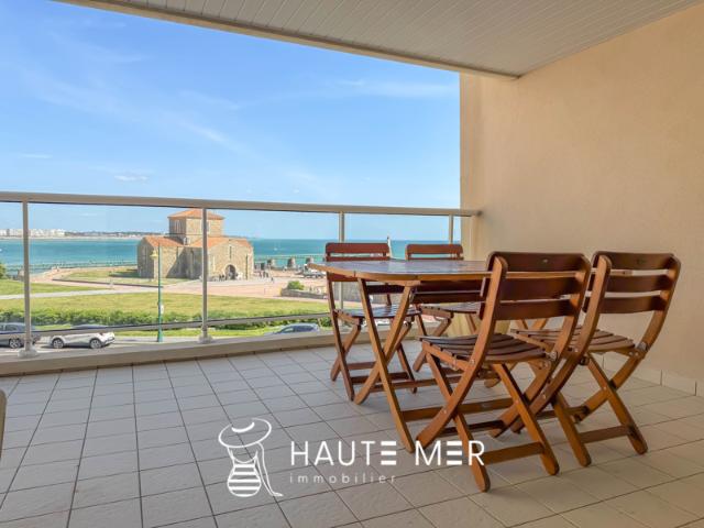 AUTOMNE Appartement de 85 m2 face à l'océan avec garage