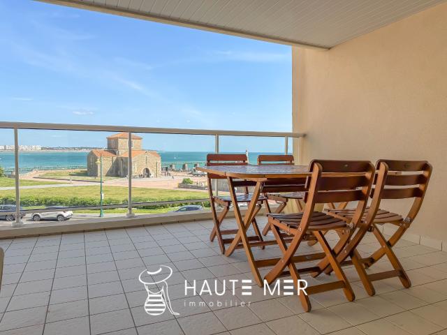 AUTOMNE Appartement de 85 m2 face à l'océan avec garage