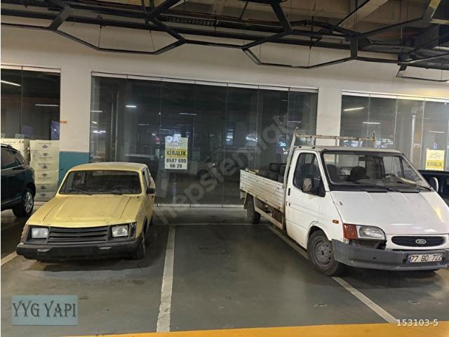 Autopia Otomobil Dünyası Servis Katında Dükkan