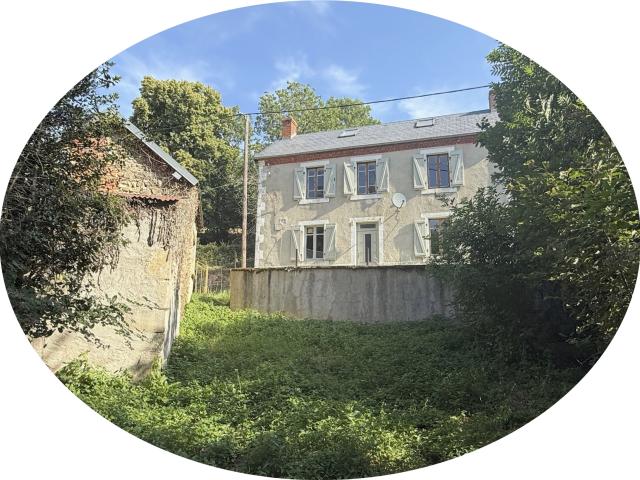 Auv 1125: Maison de caractère, grande grange, toits neufs, 1640m2