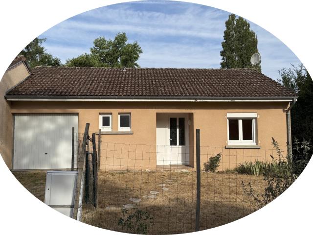 Auv 1222: Maison de 1979, Pionsat à distance de marche, quartier arboré