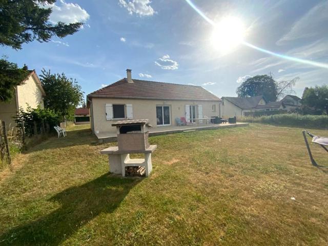 AUXY Pavillon plain pied de 97 m² hab. 3 chambres