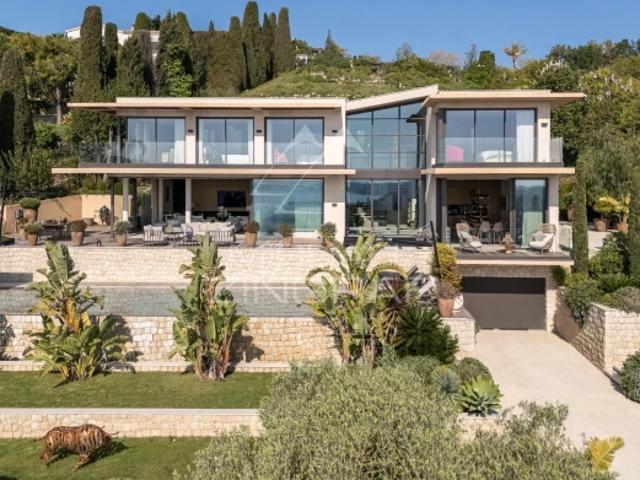Aux portes de Cannes Villa d'architecte neuve avec vue mer panoramique