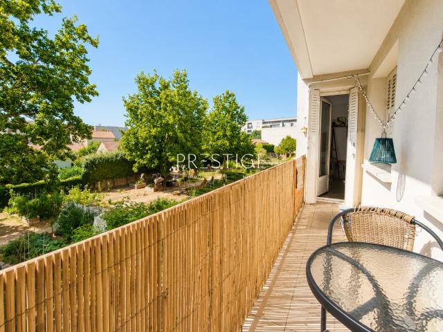 Aux portes de Castelnau le Lez: Appartement 4 pièces au cœur d'un écrin de verdure