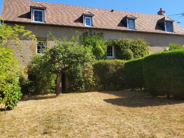 Aux portes de Decize, somptueuse maison du 19ème