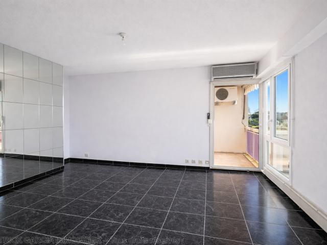AUXERRE Appartement lumineux avec balcon, cave et garage dans résidence sécurisée