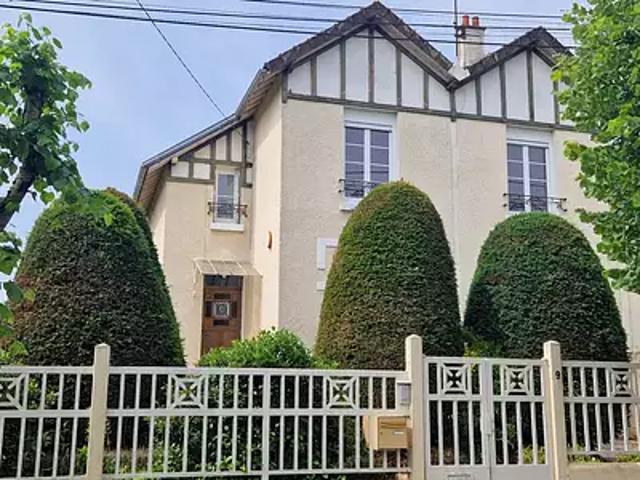 Auxerre 89000 Achat / Vente maison 5 pièces t5 au dernier étage cave