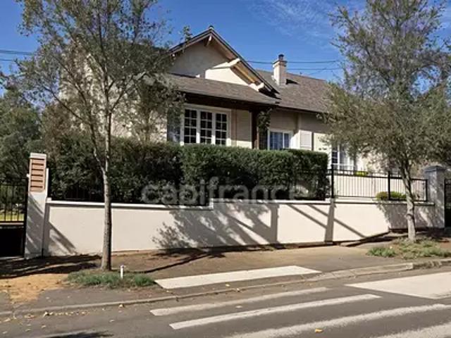 Auxerre 89000 Achat / Vente maison 8 pièces t8 jardin terrasse
