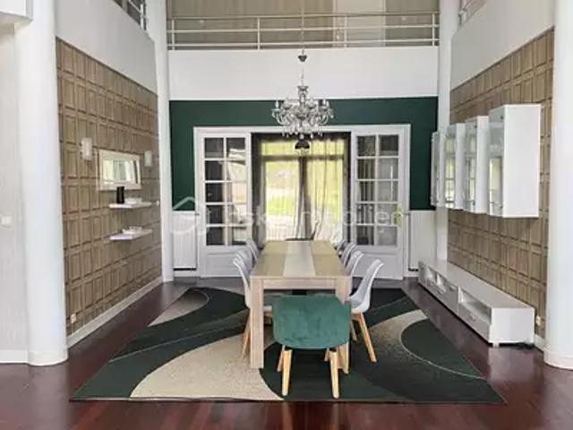 Auxerre 89000 Achat / Vente maison 9 pièces t9 piscine terrasse