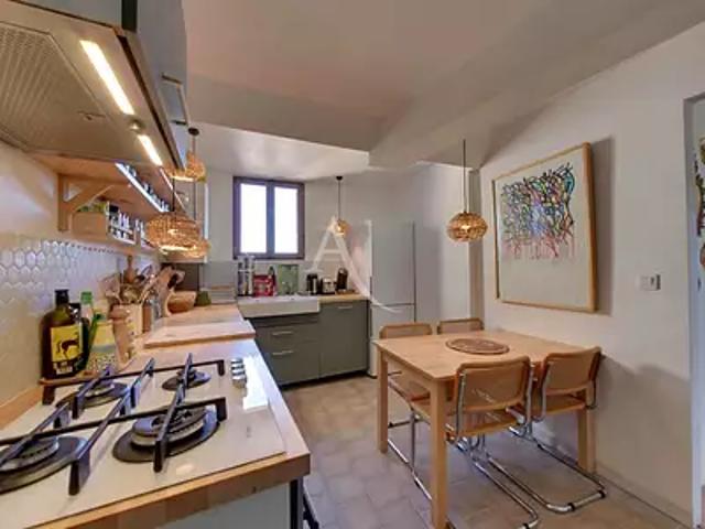 Auxerre 89000 Achat / Vente appartement 4 pièces t4 au dernier étage cave
