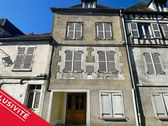 Auxerre 89000 Location appartement 1 pièce t1 au dernier étage
