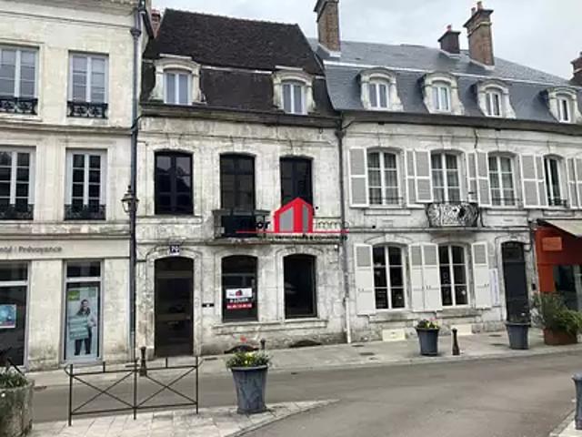 Auxerre 89000 Location divers 4 pièces
