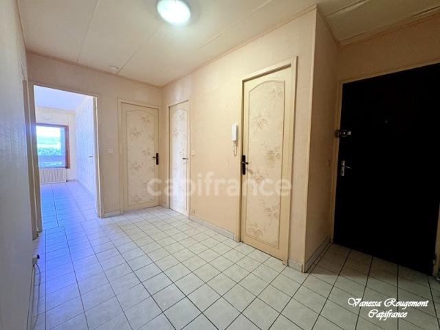 AUXERRE 89 Appartement à fort potentiel au sein d'une résidence sécurisée