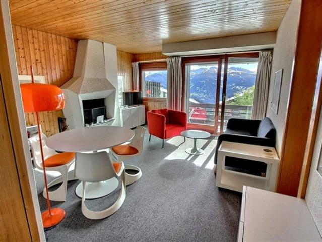 AV 11/Mercure 210 Wochen vermietung