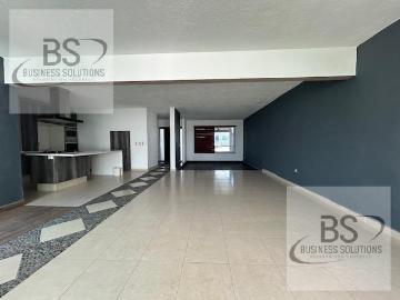 AV/ VENTA O RENTA CASA CUMBRES DEL LAGO JURIQUILLA