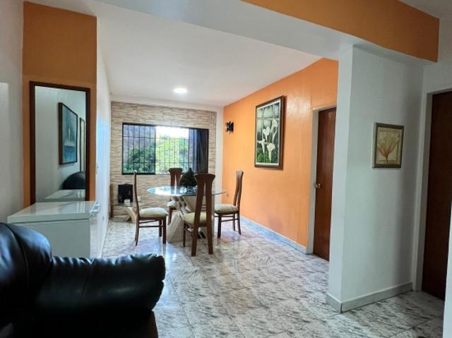 Av. Victoria Apartamento 72mts/2hab/1bañ/1pe