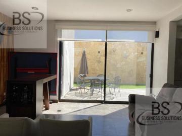 AV/ LOMAS DE JURIQUILLA VENTA EXCELENTE CASA DISEÑO EXCLUSIVO 4 RECAMARAS QUERETARO