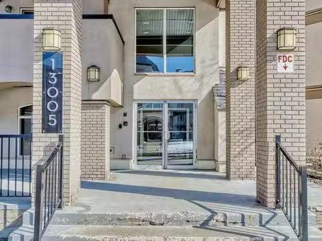 # Av Nw, Edmonton, AB, T6V 1X1 condo for sale Listing ID E4.